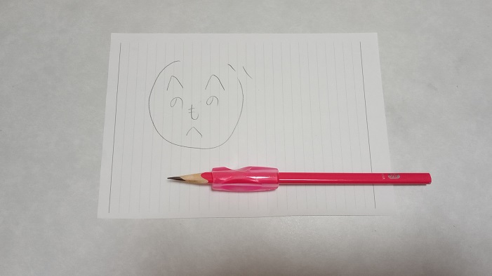 ダイソーさんかく鉛筆で描いたへのへのもへじ